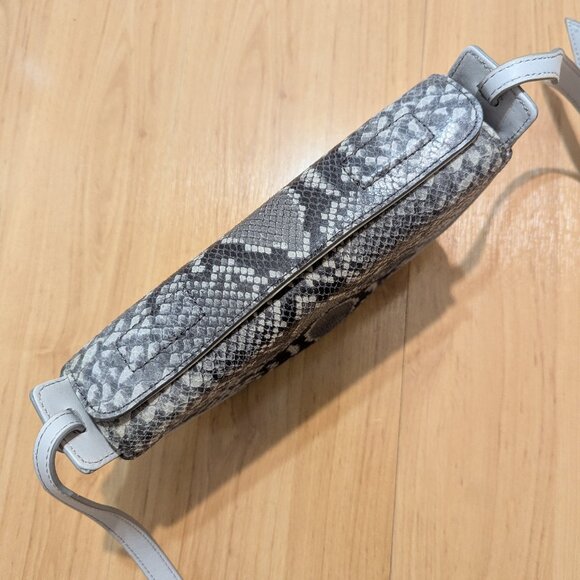 Banana Republic Snake Embossed Leather Crossbody Bag NWOT - Picture 6 of 8